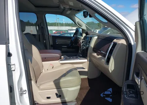 2015 Ram 2500 Laramie из США, поврежденный, VIN 3C6UR5FL3FG528133